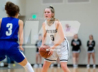 Thumbnail 2 in McMullen County vs. Moulton (1A Regional Quarter Finals) photogallery.