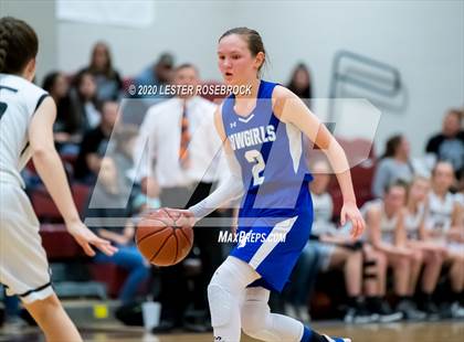 Thumbnail 2 in McMullen County vs. Moulton (1A Regional Quarter Finals) photogallery.