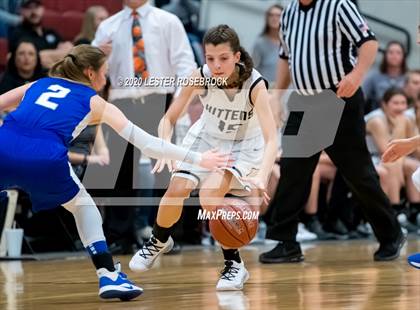 Thumbnail 3 in McMullen County vs. Moulton (1A Regional Quarter Finals) photogallery.