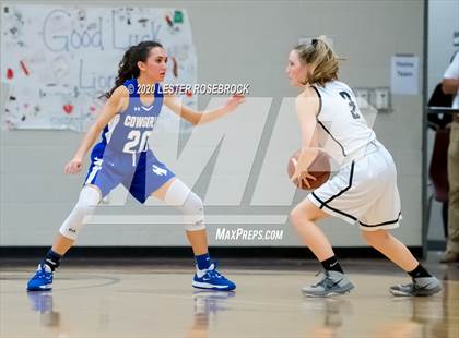 Thumbnail 2 in McMullen County vs. Moulton (1A Regional Quarter Finals) photogallery.