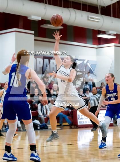 Thumbnail 2 in McMullen County vs. Moulton (1A Regional Quarter Finals) photogallery.