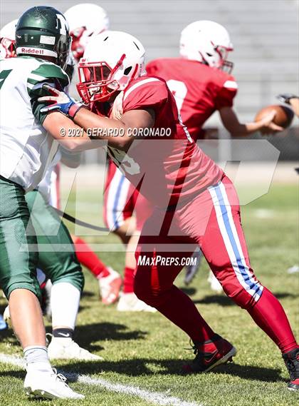 Thumbnail 2 in East Union @ Manteca photogallery.