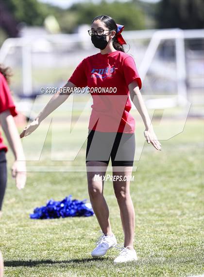 Thumbnail 1 in East Union @ Manteca photogallery.