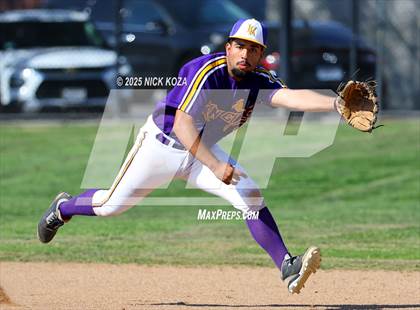 Thumbnail 3 in Lynwood vs. Firebaugh photogallery.