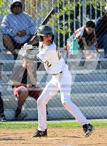 Thumbnail 2 in Lynwood vs. Firebaugh photogallery.