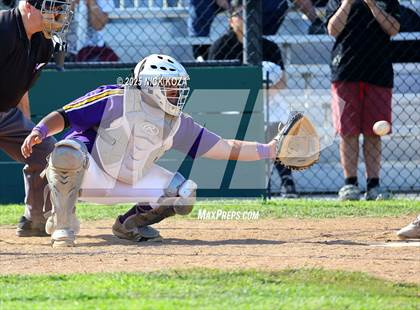 Thumbnail 3 in Lynwood vs. Firebaugh photogallery.