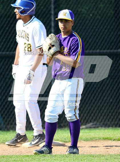 Thumbnail 2 in Lynwood vs. Firebaugh photogallery.