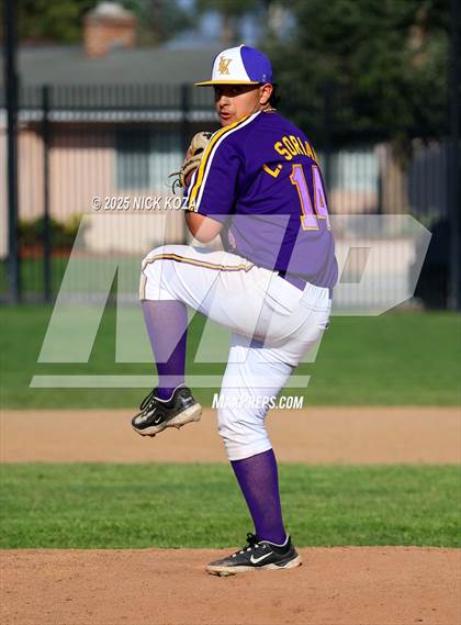 Thumbnail 2 in Lynwood vs. Firebaugh photogallery.