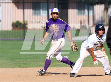 Thumbnail 2 in Lynwood vs. Firebaugh photogallery.