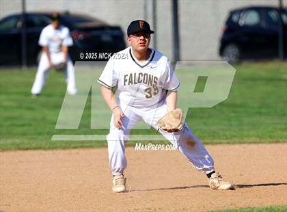 Thumbnail 2 in Lynwood vs. Firebaugh photogallery.
