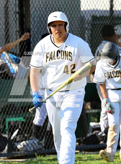 Thumbnail 2 in Lynwood vs. Firebaugh photogallery.