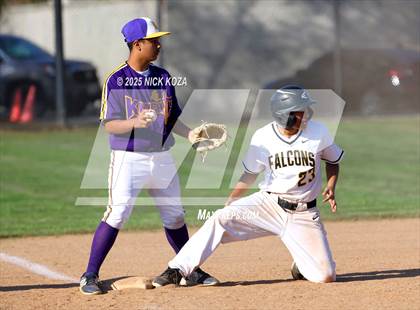 Thumbnail 3 in Lynwood vs. Firebaugh photogallery.