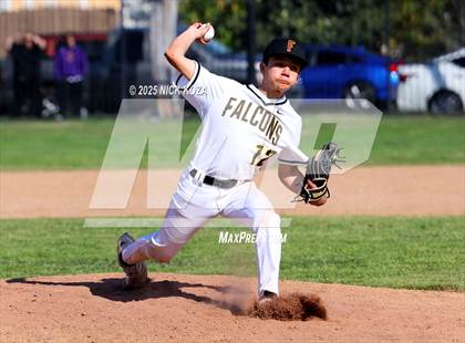 Thumbnail 2 in Lynwood vs. Firebaugh photogallery.