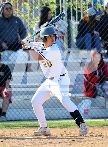 Thumbnail 3 in Lynwood vs. Firebaugh photogallery.