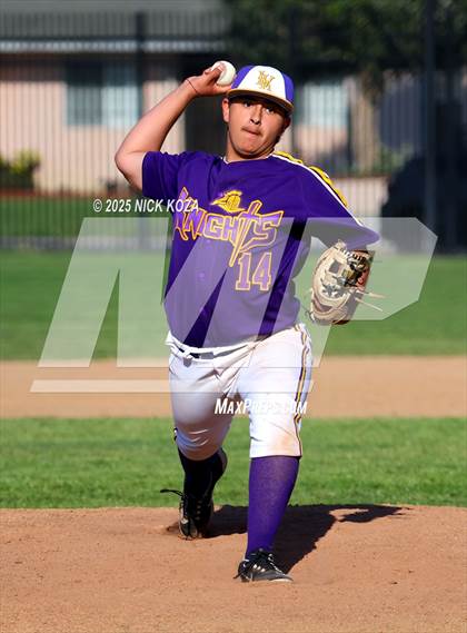 Thumbnail 3 in Lynwood vs. Firebaugh photogallery.