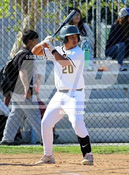 Thumbnail 3 in Lynwood vs. Firebaugh photogallery.
