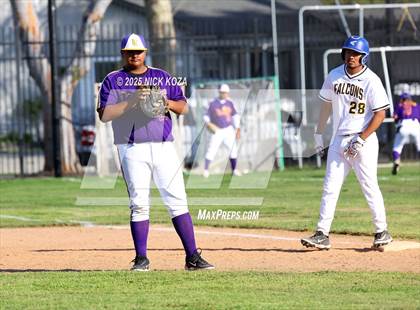 Thumbnail 2 in Lynwood vs. Firebaugh photogallery.