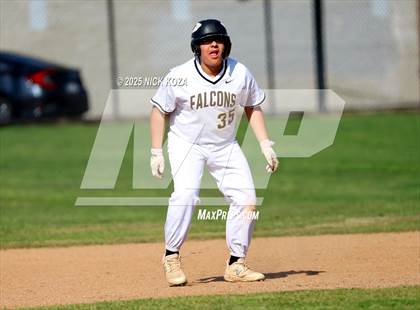 Thumbnail 3 in Lynwood vs. Firebaugh photogallery.