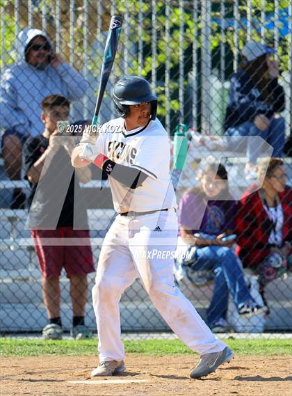 Thumbnail 2 in Lynwood vs. Firebaugh photogallery.
