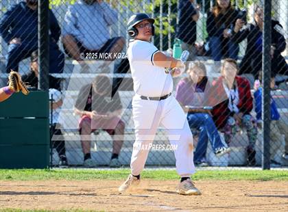 Thumbnail 2 in Lynwood vs. Firebaugh photogallery.