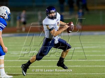 Thumbnail 1 in Liberty Hill vs La Vernia photogallery.