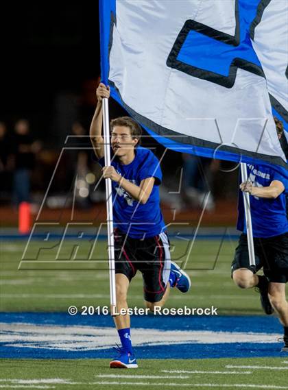 Thumbnail 3 in Liberty Hill vs La Vernia photogallery.