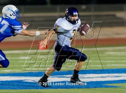 Thumbnail 1 in Liberty Hill vs La Vernia photogallery.
