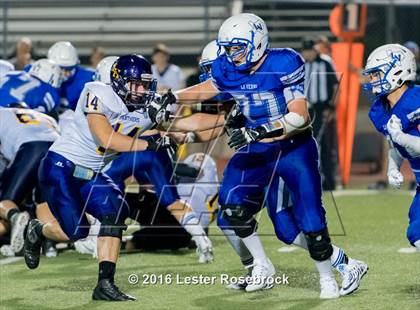 Thumbnail 3 in Liberty Hill vs La Vernia photogallery.