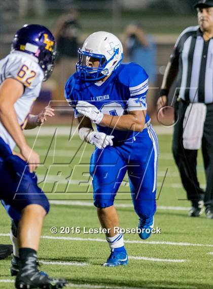Thumbnail 3 in Liberty Hill vs La Vernia photogallery.