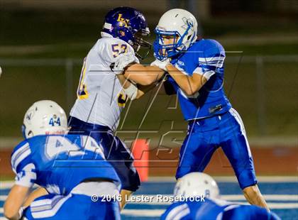 Thumbnail 2 in Liberty Hill vs La Vernia photogallery.
