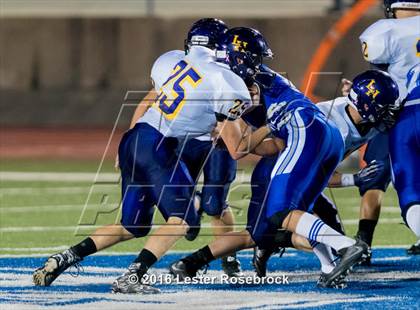 Thumbnail 2 in Liberty Hill vs La Vernia photogallery.