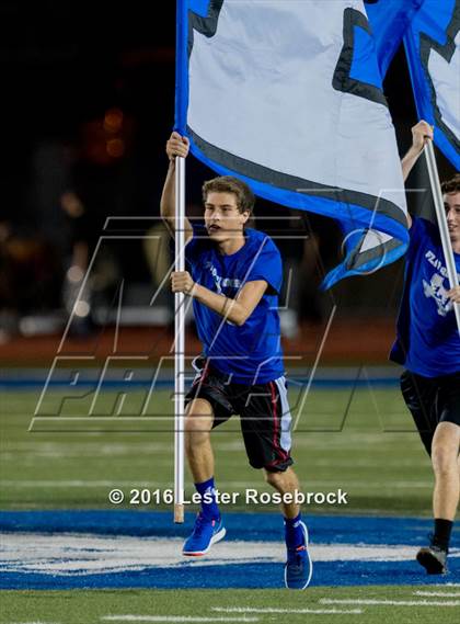 Thumbnail 2 in Liberty Hill vs La Vernia photogallery.