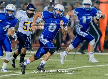 Thumbnail 3 in Liberty Hill vs La Vernia photogallery.