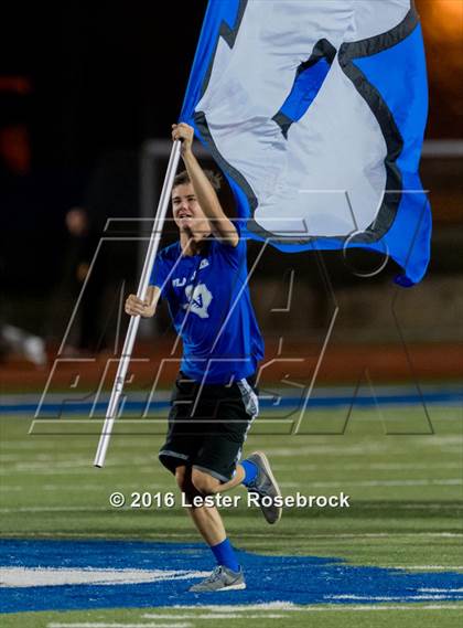 Thumbnail 3 in Liberty Hill vs La Vernia photogallery.