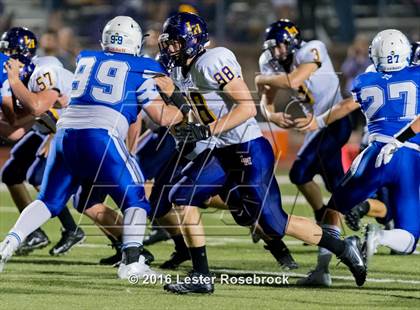 Thumbnail 1 in Liberty Hill vs La Vernia photogallery.
