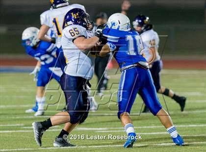 Thumbnail 3 in Liberty Hill vs La Vernia photogallery.