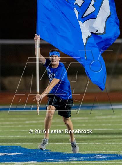 Thumbnail 2 in Liberty Hill vs La Vernia photogallery.