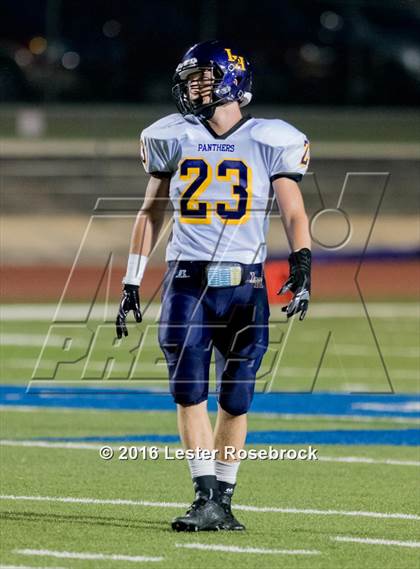 Thumbnail 1 in Liberty Hill vs La Vernia photogallery.