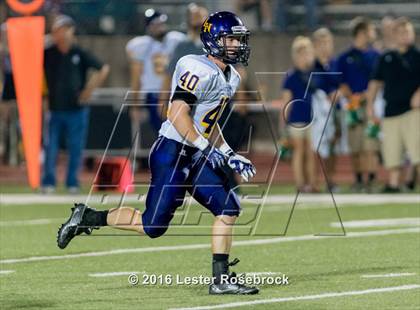 Thumbnail 2 in Liberty Hill vs La Vernia photogallery.