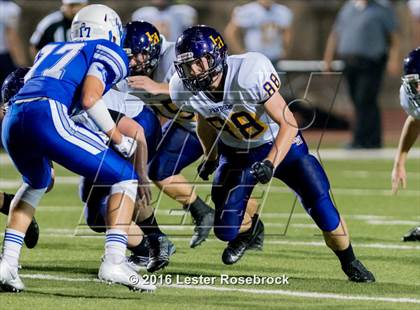 Thumbnail 2 in Liberty Hill vs La Vernia photogallery.