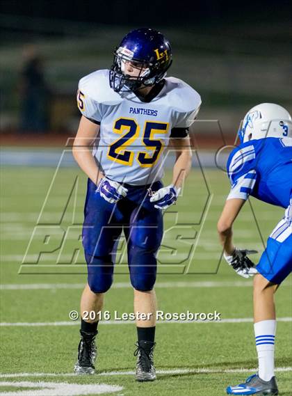 Thumbnail 2 in Liberty Hill vs La Vernia photogallery.
