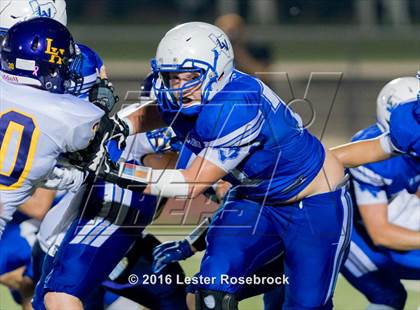 Thumbnail 2 in Liberty Hill vs La Vernia photogallery.