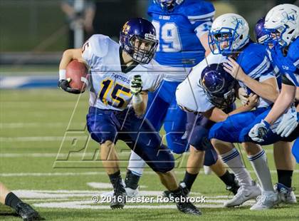 Thumbnail 1 in Liberty Hill vs La Vernia photogallery.