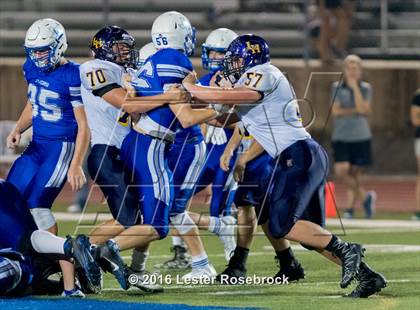 Thumbnail 3 in Liberty Hill vs La Vernia photogallery.