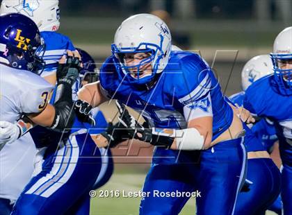 Thumbnail 1 in Liberty Hill vs La Vernia photogallery.