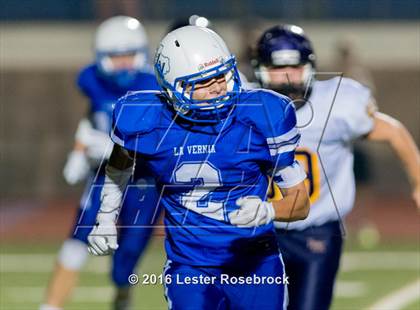 Thumbnail 3 in Liberty Hill vs La Vernia photogallery.