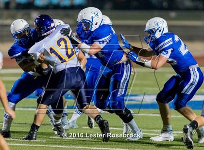 Thumbnail 2 in Liberty Hill vs La Vernia photogallery.