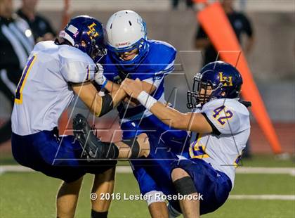 Thumbnail 3 in Liberty Hill vs La Vernia photogallery.