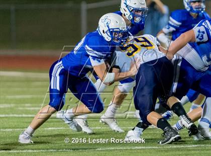 Thumbnail 2 in Liberty Hill vs La Vernia photogallery.