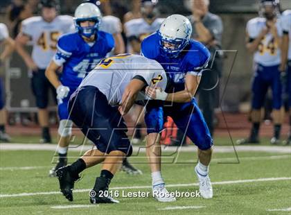 Thumbnail 2 in Liberty Hill vs La Vernia photogallery.